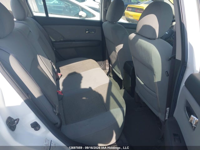 2011 Nissan SENTRA 2.0/2.0S/SR/2.0SL — фото 8