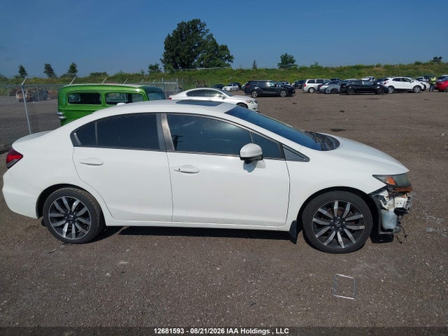 2015 Honda CIVIC TOURING — фото 13