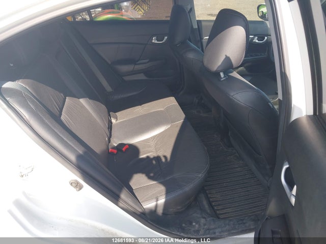 2015 Honda CIVIC TOURING — фото 8