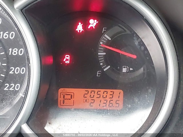 2010 Nissan VERSA 1.8SL — фото 15