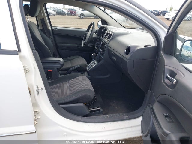 صورة 5 لـ 2010 Dodge CALIBER SXT