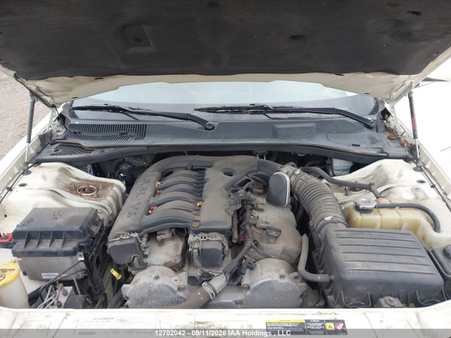 صورة 10 لـ 2005 Chrysler 300 TOURING