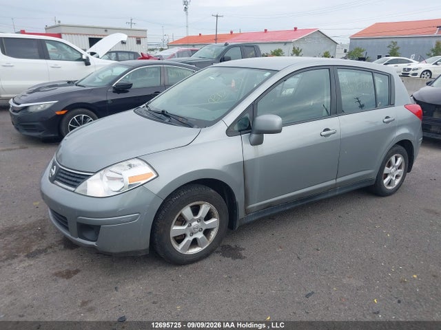 2009 Nissan VERSA 1.8SL 照片 2