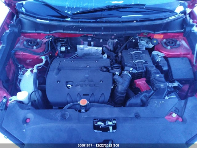 JA4AJ3AU3CZ602406 Mitsubishi RVR SE