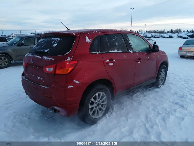 JA4AJ3AU3CZ602406 Mitsubishi RVR SE