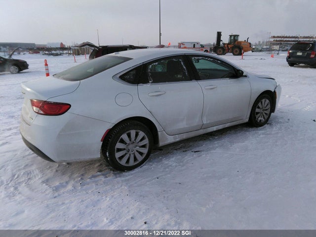 1C3CCCFB3FN550131 Chrysler 200 LX
