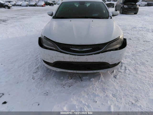 1C3CCCFB3FN550131 Chrysler 200 LX