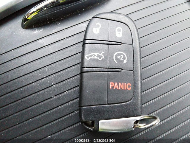2C3CCAAG5EH208064 Chrysler 300