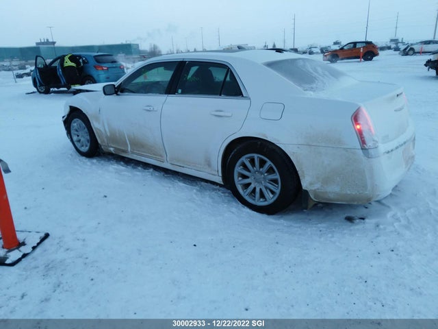 2C3CCAAG5EH208064 Chrysler 300