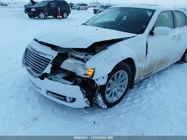 2C3CCAAG5EH208064 Chrysler 300