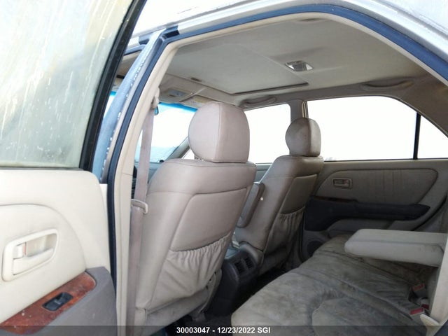 JT6HF10U1X0037019 Lexus RX 300