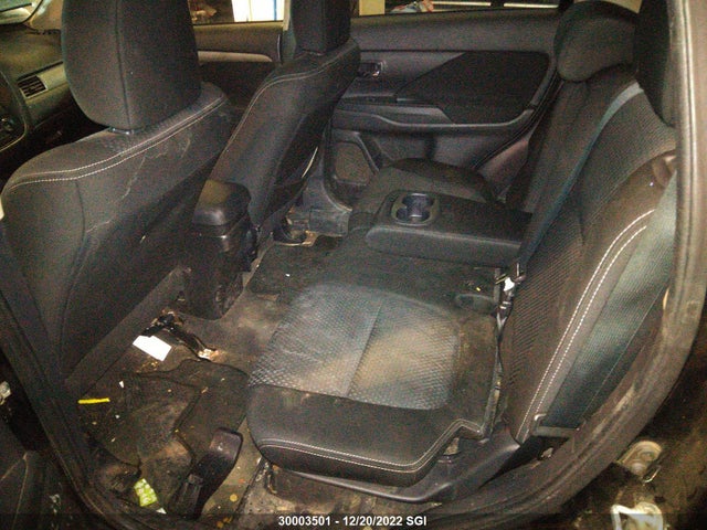 JA4AZ2A3XGZ602080 Mitsubishi Outlander Es