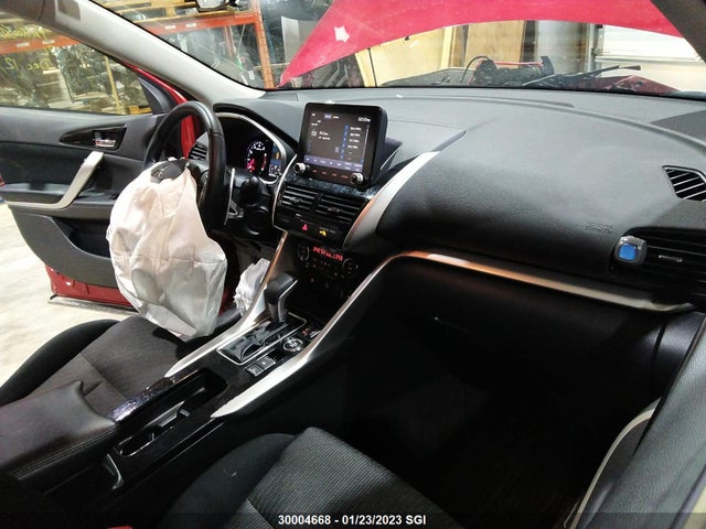 JA4ATVAA9NZ600870 Mitsubishi Eclipse Cross Le