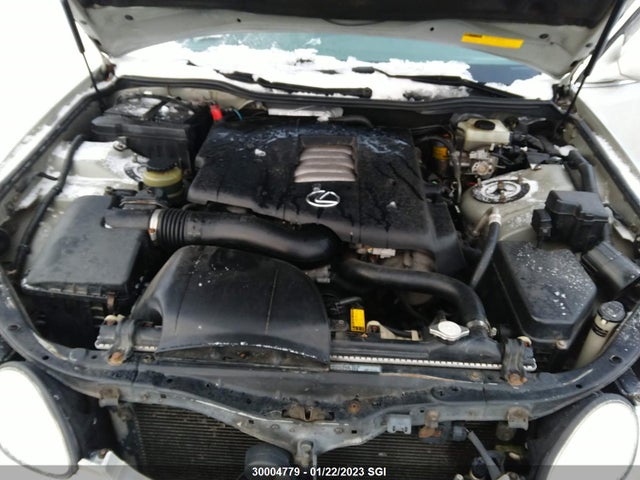 JT8BH68X9Y0025270 Lexus GS 400