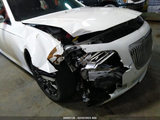 2C3CK6CT8BH615527 Chrysler 300C
