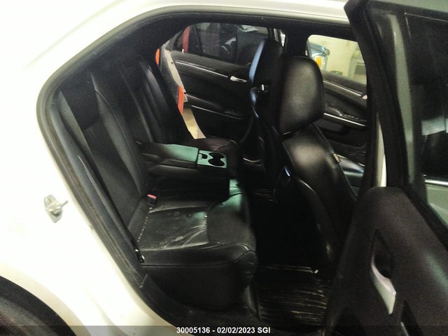 2C3CK6CT8BH615527 Chrysler 300C