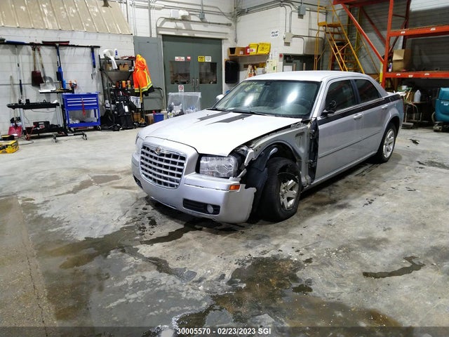 2C3JA53G35H684458 Chrysler 300 Touring