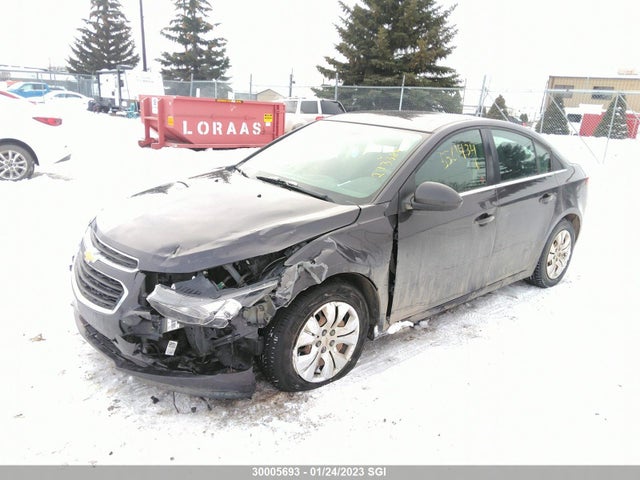 Chevrolet CRUZE LT 2015 1G1PC5SB0F7273384 Image 2