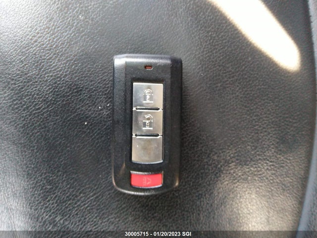 JA4JT5AX6BU610026 Mitsubishi OUTLANDER GT