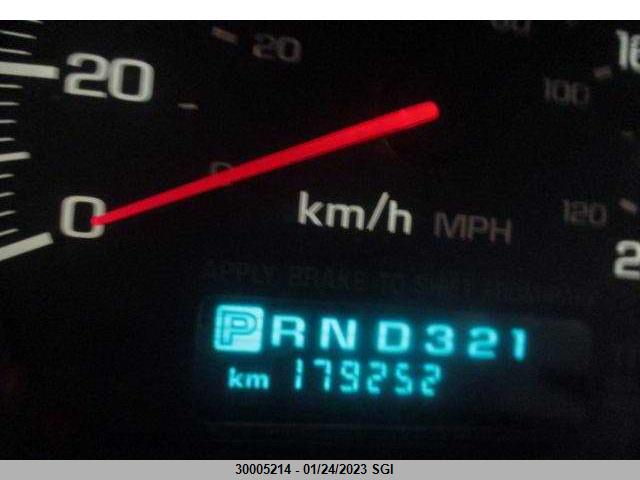 Chevrolet IMPALA 2004 2G1WF52E949467064 Image 8