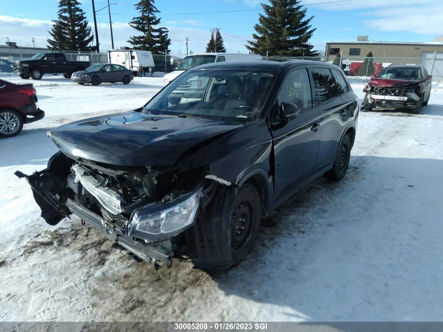 JA4AZ2A39FZ600593 Mitsubishi Outlander Es