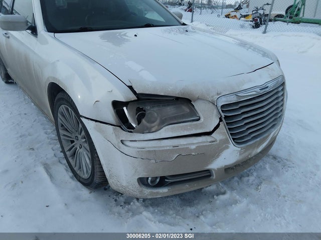 2C3CA5CG5BH562818 Chrysler 300 Limited