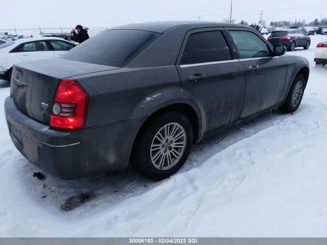 2C3KA53V39H501679 Chrysler 300 Touring