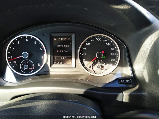 WVGJV7AX7FW595554 Volkswagen Tiguan S/se/sel/r-line