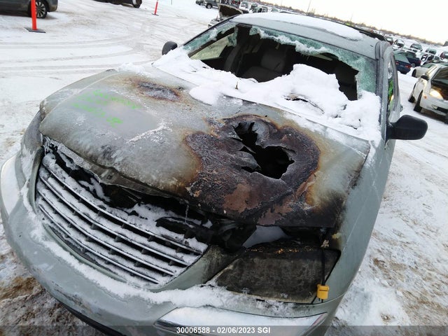 2C8GM68424R312814 Chrysler Pacifica