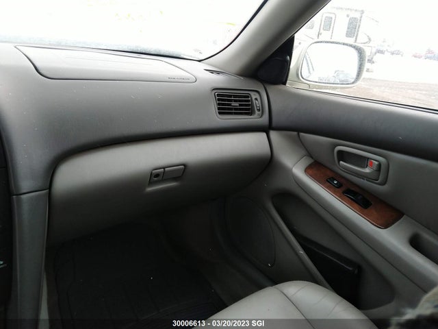 JT8BF28G8X0209709 Lexus ES 300
