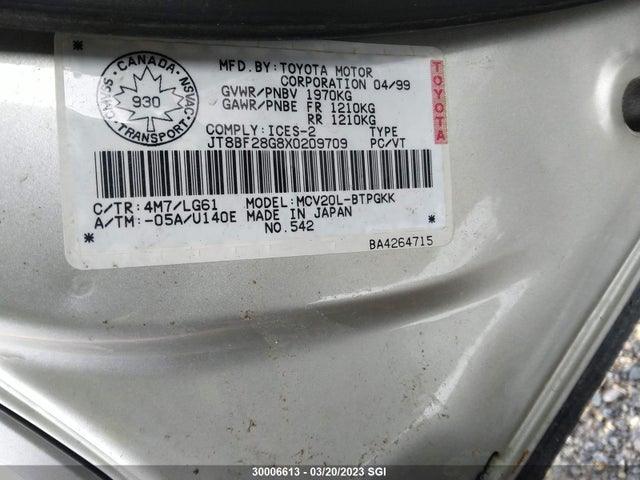 JT8BF28G8X0209709 Lexus ES 300