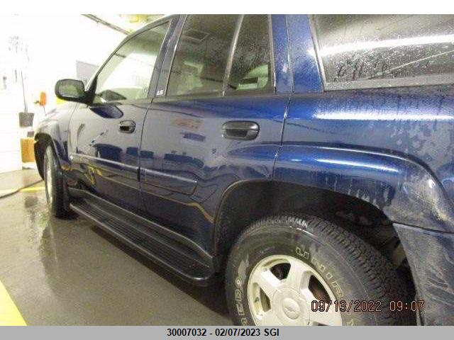 Chevrolet Trailblazer 2002 1GNDT13S122423163 Image 10