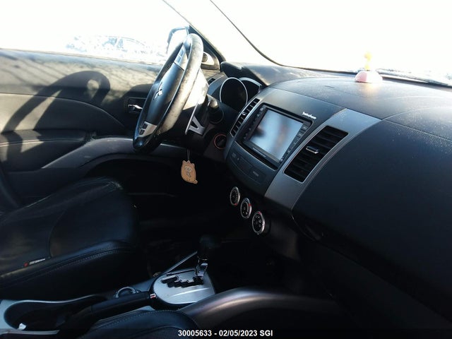 JA4MT41X99Z600739 Mitsubishi Outlander Xls