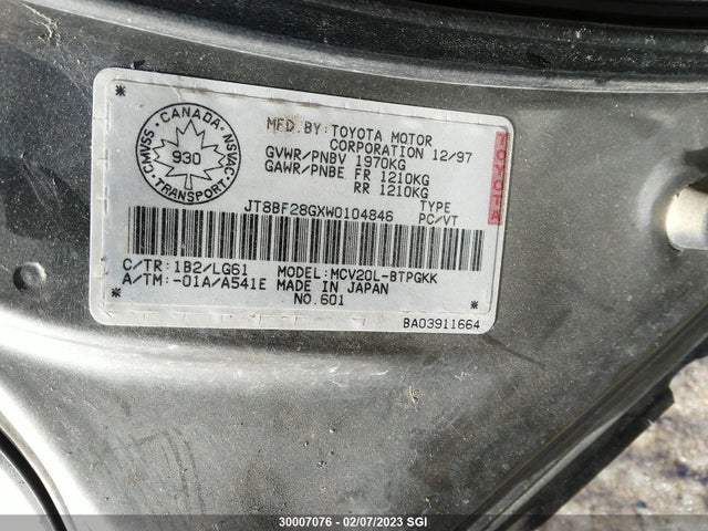 JT8BF28GXW0104846 Lexus ES 300