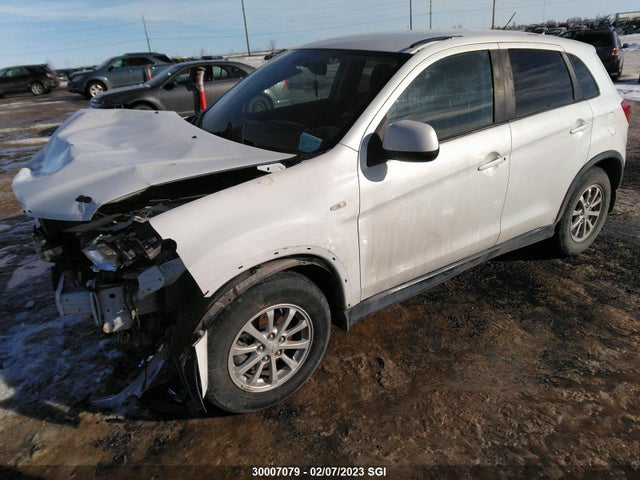JA4AJ3AU3GZ606963 Mitsubishi RVR SE