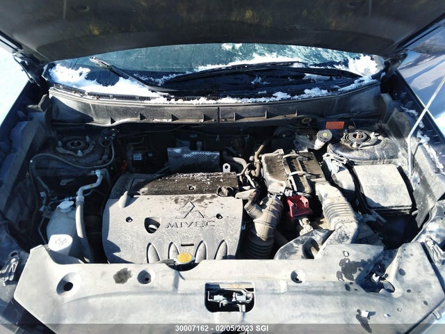 JA4AJ3AU7CZ604482 Mitsubishi RVR SE