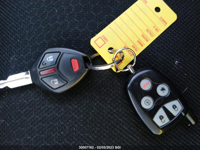 JA4AJ3AU7CZ604482 Mitsubishi RVR SE