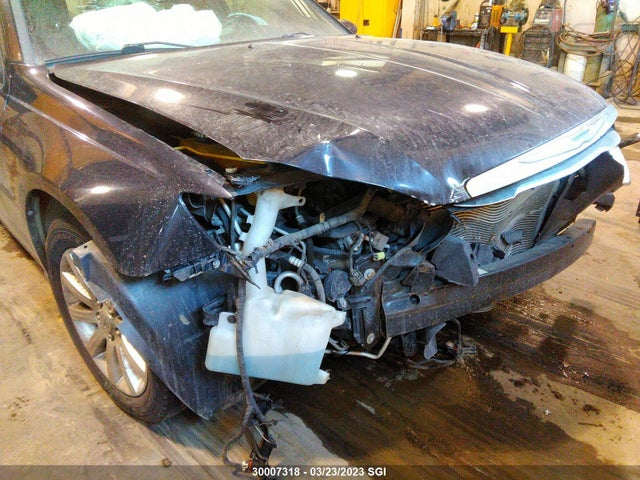 1C3BC1FG2BN502738 Chrysler 200 Touring