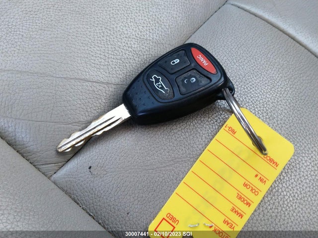 2C3JA53G05H601889 Chrysler 300 Touring