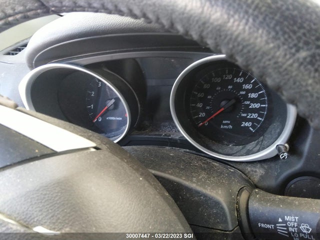 4A4AJ3AUXFE601747 Mitsubishi RVR SE