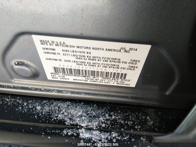 4A4AJ3AUXFE601747 Mitsubishi RVR SE