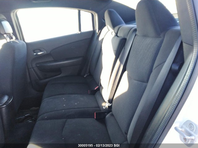1C3CCBAB0DN617038 Chrysler 200 LX