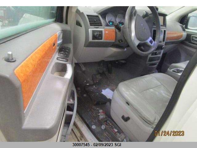 2A8HR64X19R701273 Chrysler Town & Country Limited