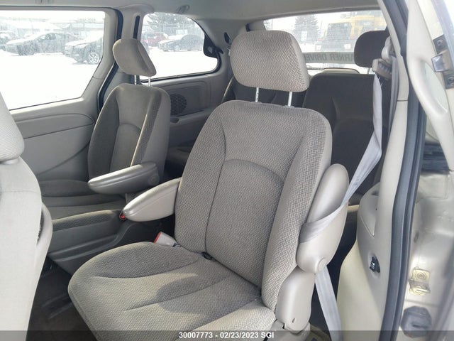 Dodge Caravan Sxt 2005 1D4GP45R15B258146 Image 9