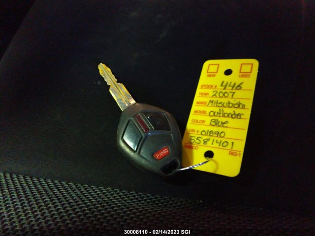 JA4MT31X87Z601890 Mitsubishi Outlander Ls