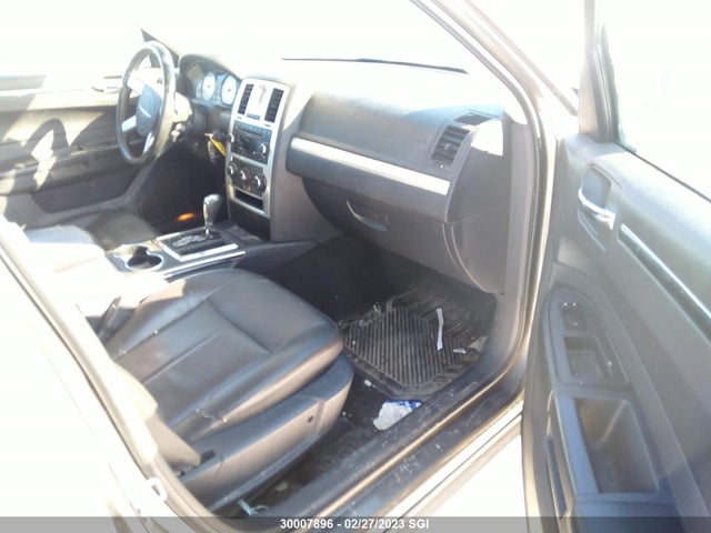 2C3KA53G18H103404 Chrysler 300 Touring