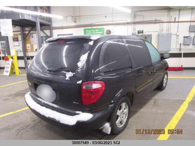 Dodge Caravan Sxt 2005 1D4GP45R95B132388 Image 4
