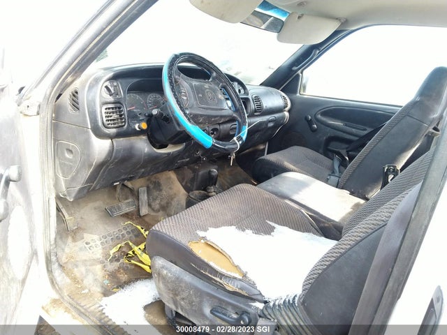 Dodge RAM 2500 2002 3B7KF23Z52M275957 Image 6