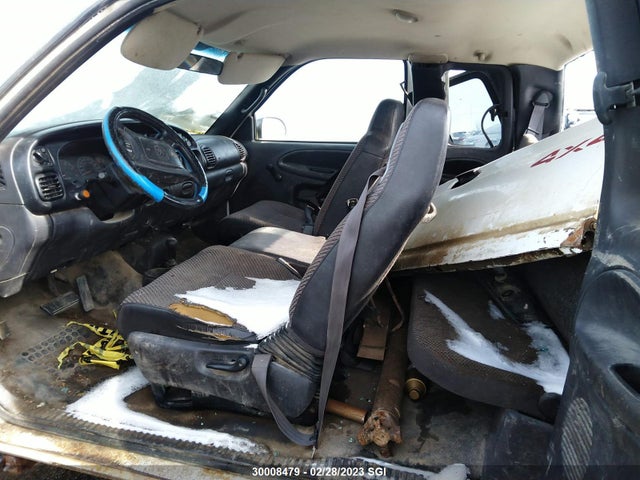 Dodge RAM 2500 2002 3B7KF23Z52M275957 Image 9