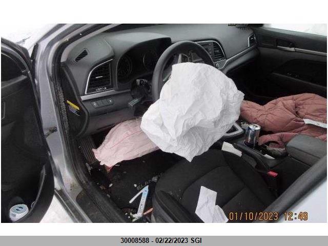 Hyundai ELANTRA SE 2017 5NPD74LF6HH146874 Image 9